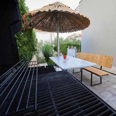 Vujina - With Terrace 2 Filip Kastela